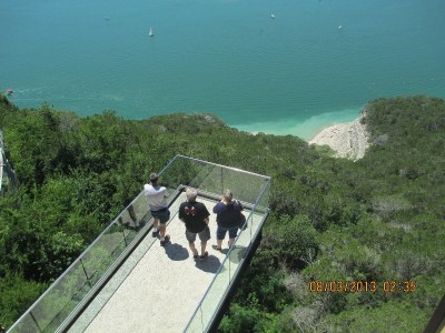 lower glass railing viewing deck
