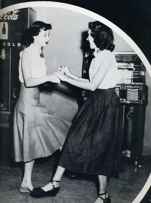 1952 El Rancho Yearbook