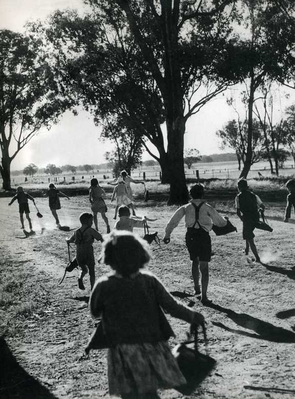 Last day of school 1949 Tarrawingee State School, Victoria, Australia 